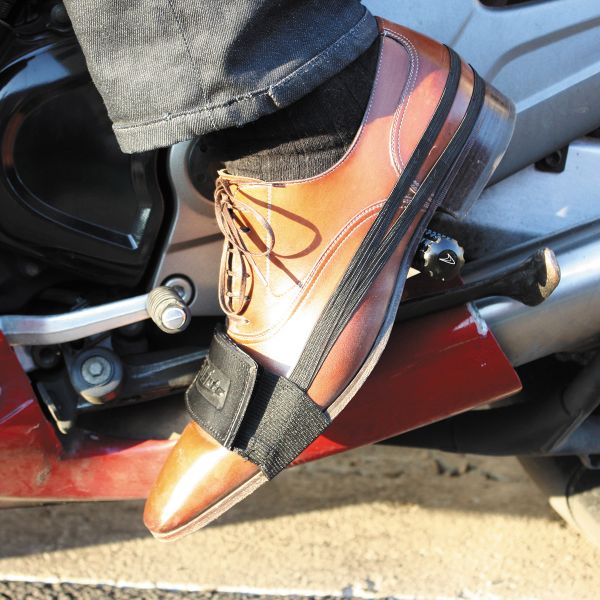 Pourquoi utiliser un protège chaussure moto ?