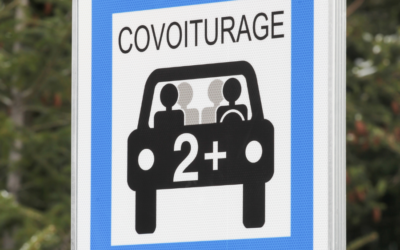 Les panneaux de covoiturage : une solution pour le transport écoresponsable