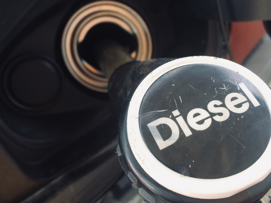 Comment décrasser un moteur diesel : guide pratique pour vous