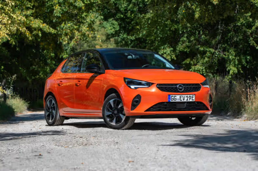 opel corsa orange